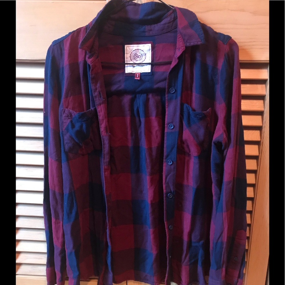Kohl’s Red and Dark blue Flannel Medium